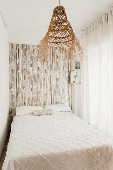 Apartamento Frente Al Mar, Familiar Y Acogedor. Санта Пола Экстерьер фото