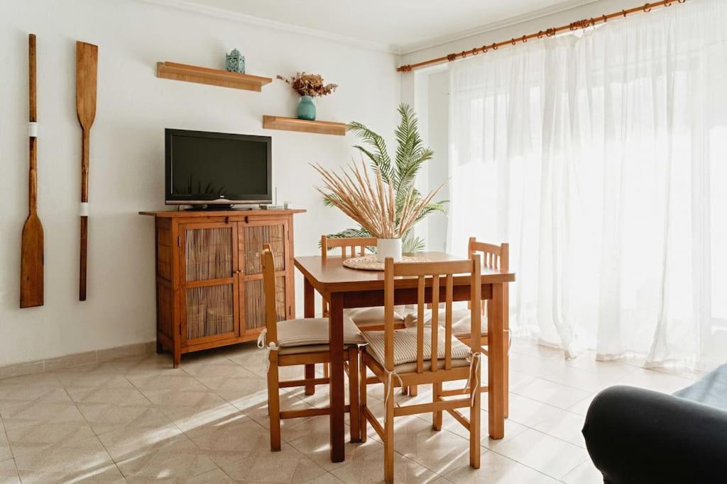 Apartamento Frente Al Mar, Familiar Y Acogedor. Санта Пола Экстерьер фото