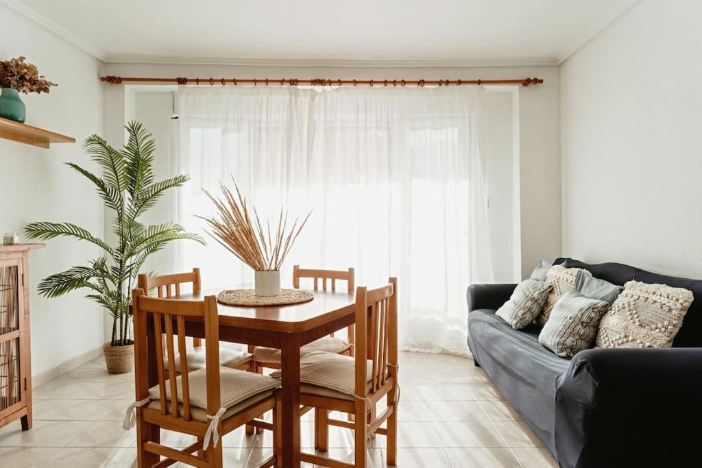 Apartamento Frente Al Mar, Familiar Y Acogedor. Санта Пола Экстерьер фото